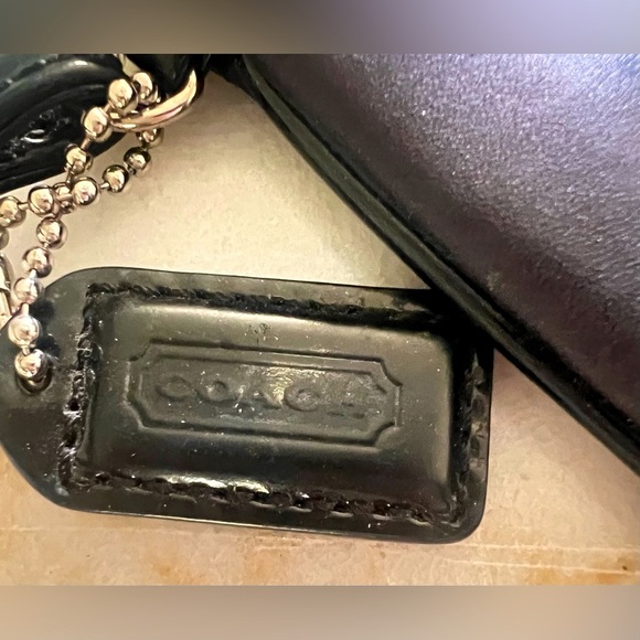 COACH LEATHERWARE LEATHER WRISTLET BLACK - Picture 7 of 12